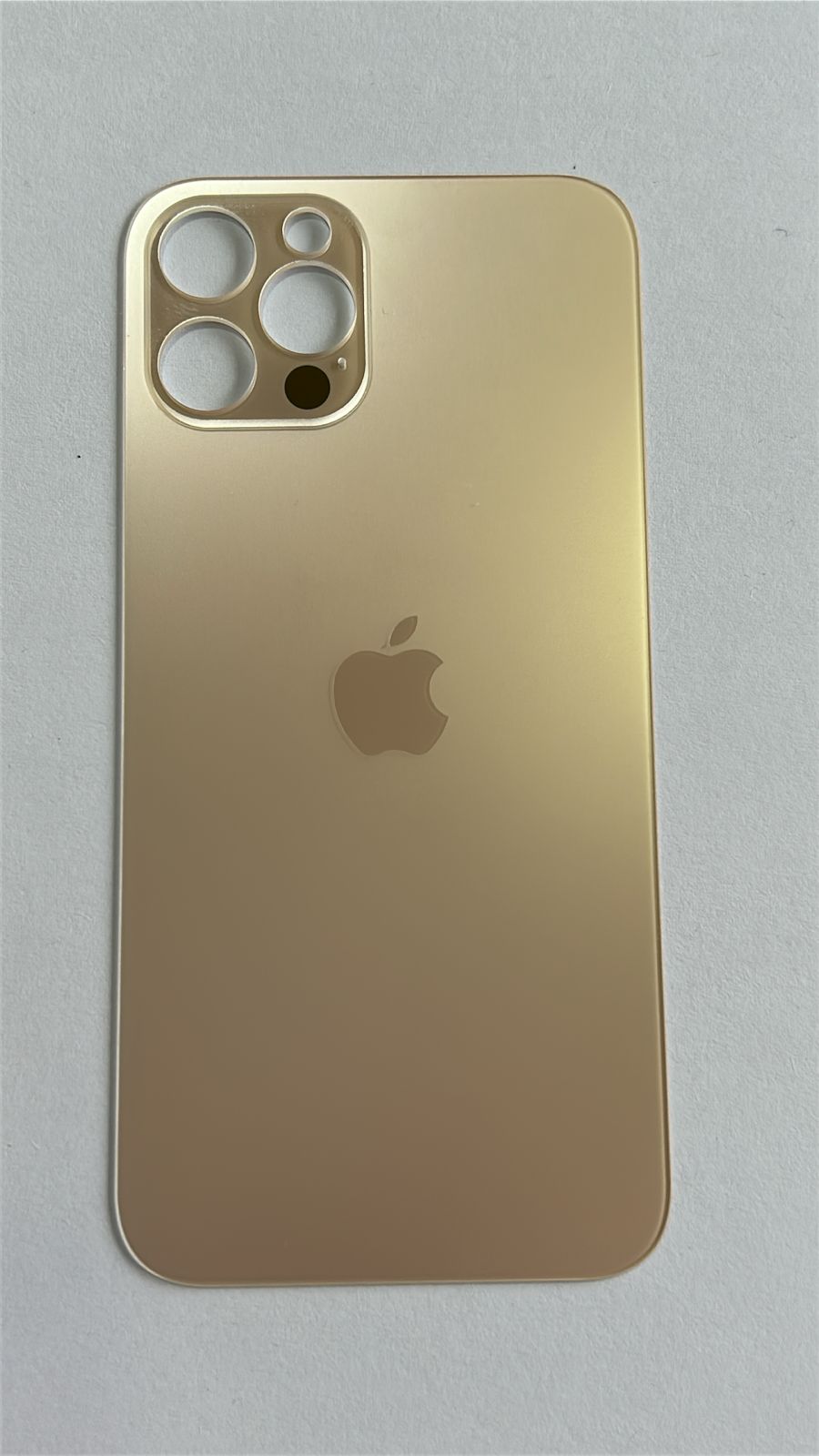 Tapa Iphone 12 Pro Dorada